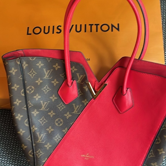 Louis Vuitton Kimono Handbag - Picture 1 of 9